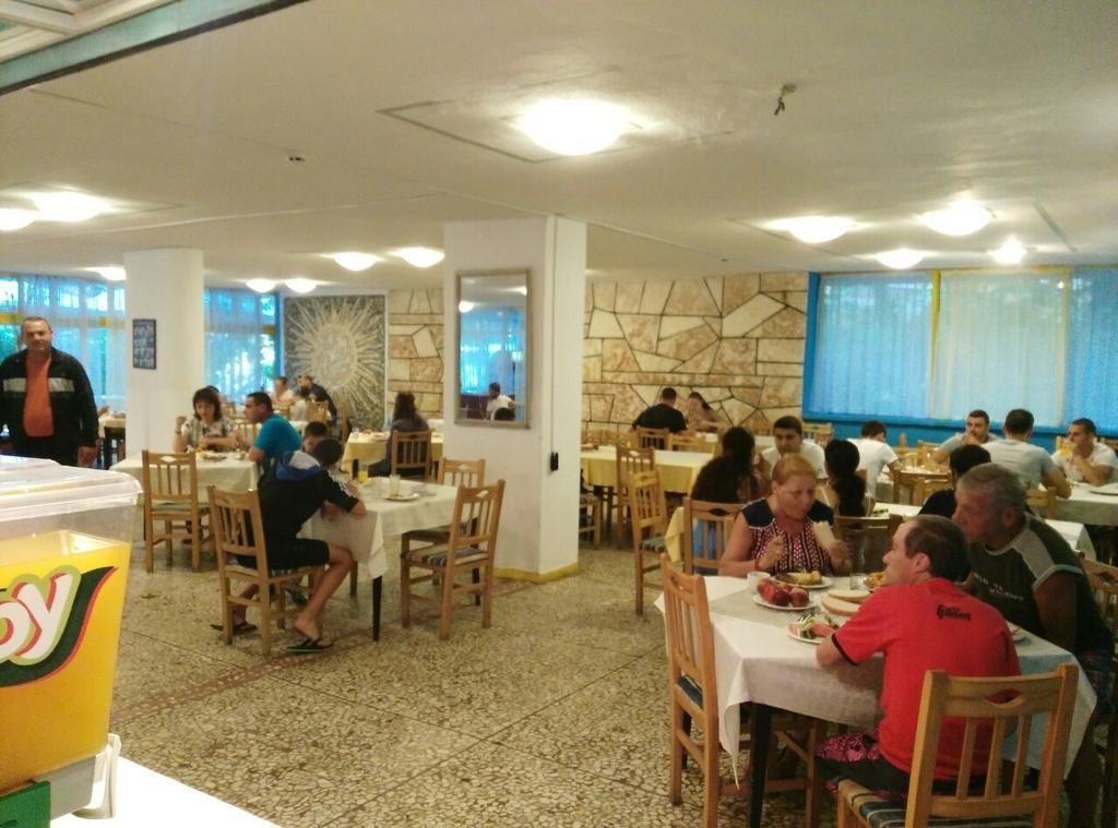 Diana Hotel Golden Sands Eksteriør billede